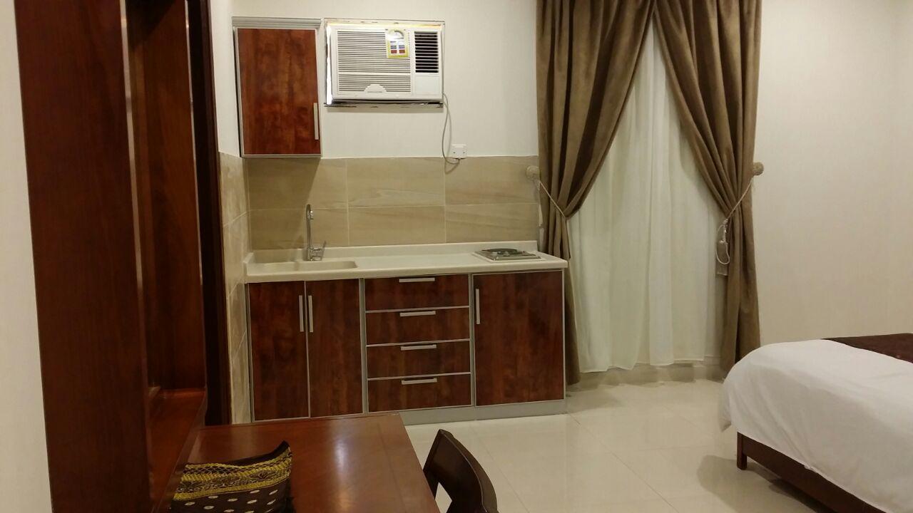 Iwan Alandalusia Al Ajaweed Aparthotel เจดดาห์ ภายนอก รูปภาพ